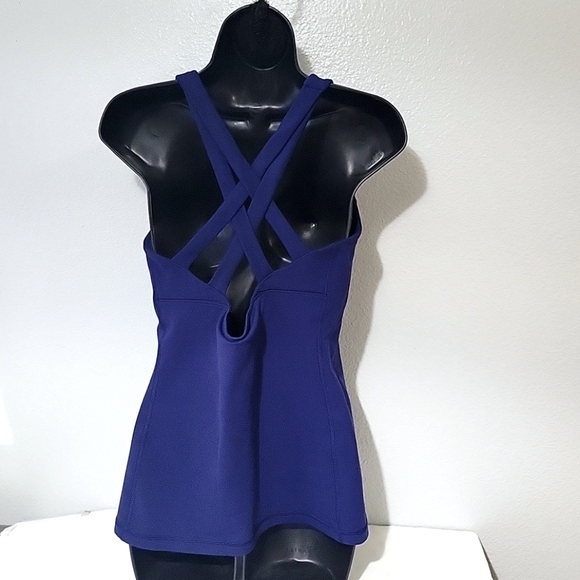 Lululemon Enhearten Tank Size 12 - Picture 5 of 9